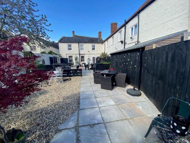 The Ilchester Arms Hotel, Ilchester Somerset Exterior photo